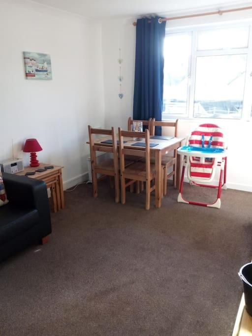 Apartment With Heated Pool & Close To Beach Paignton Exterior foto